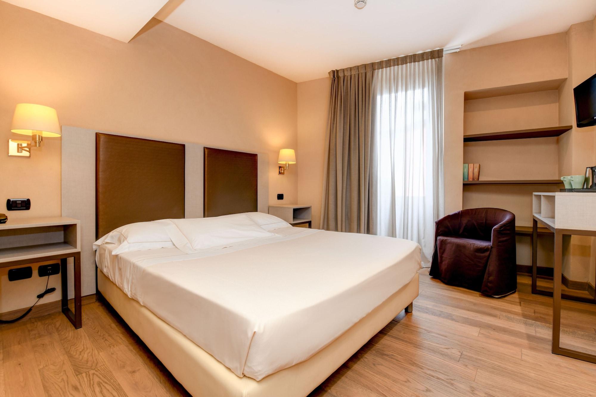 Tripoli 3*